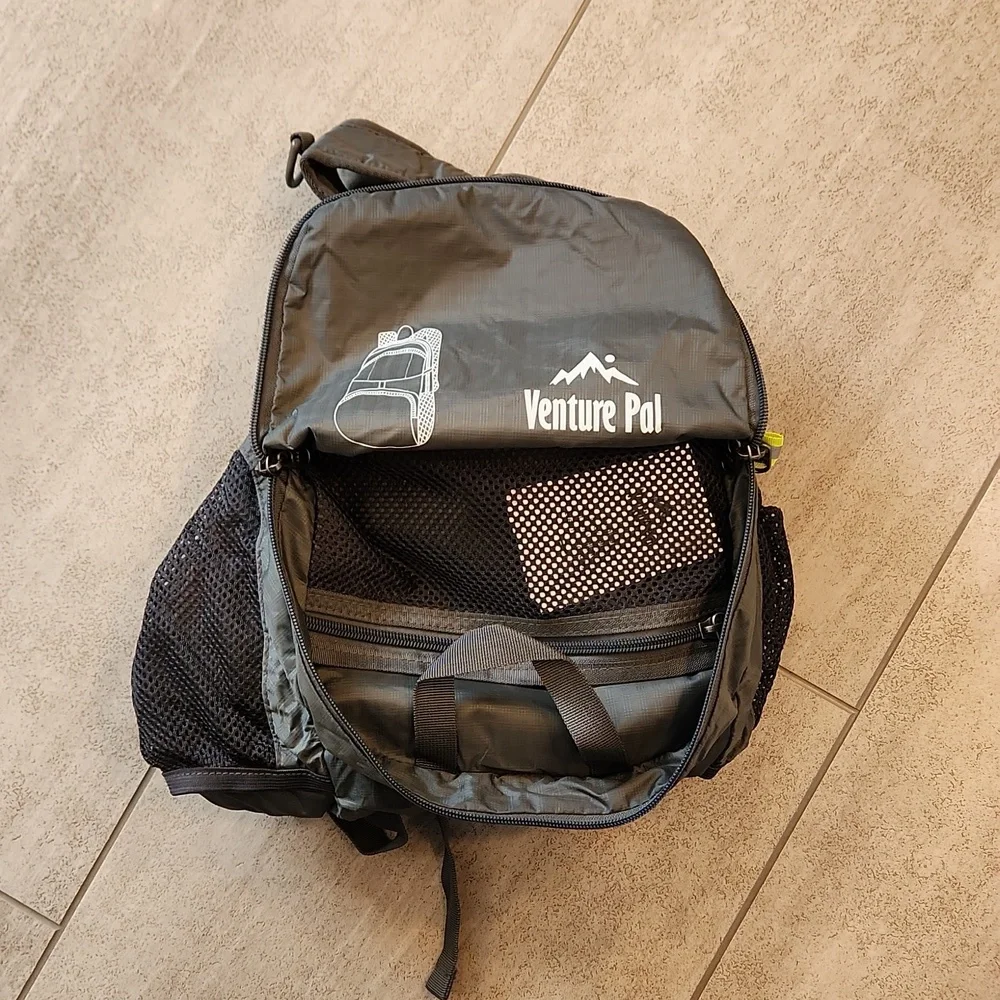 Lightweight Hiking Venture Pal Backpack for Adults